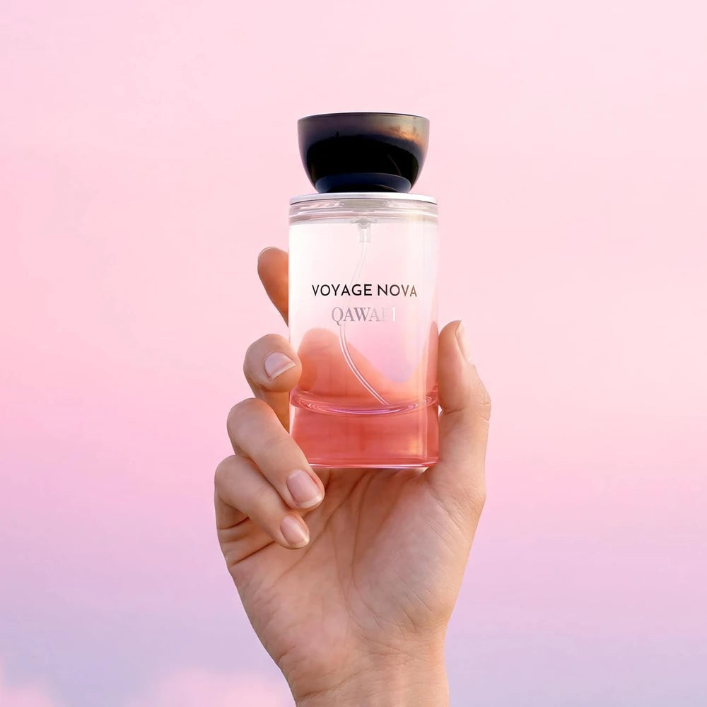 Light perfume romantic fragrance